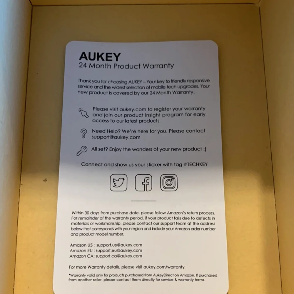Aukey 2 in 1 wide angle lens/macro lens